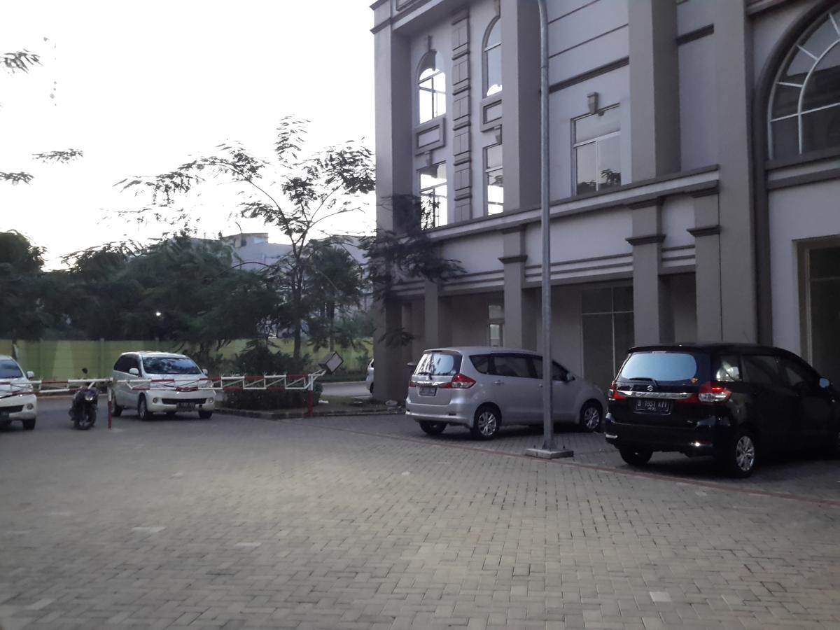 Motel Grand Galaxy At Kalimalang Bekasi